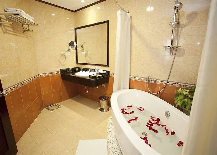 Asean Halong 4* Hạ Long