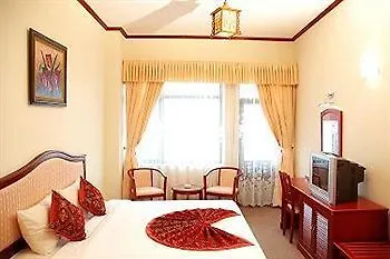 Hotel Asean Halong 4*