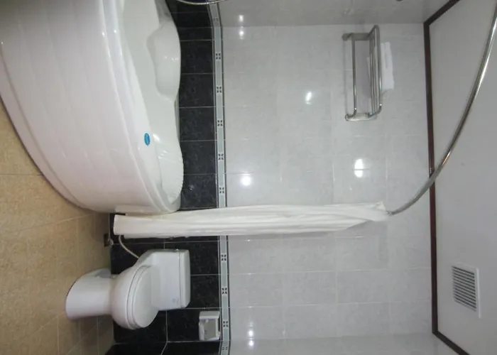 Asean Halong Hotel